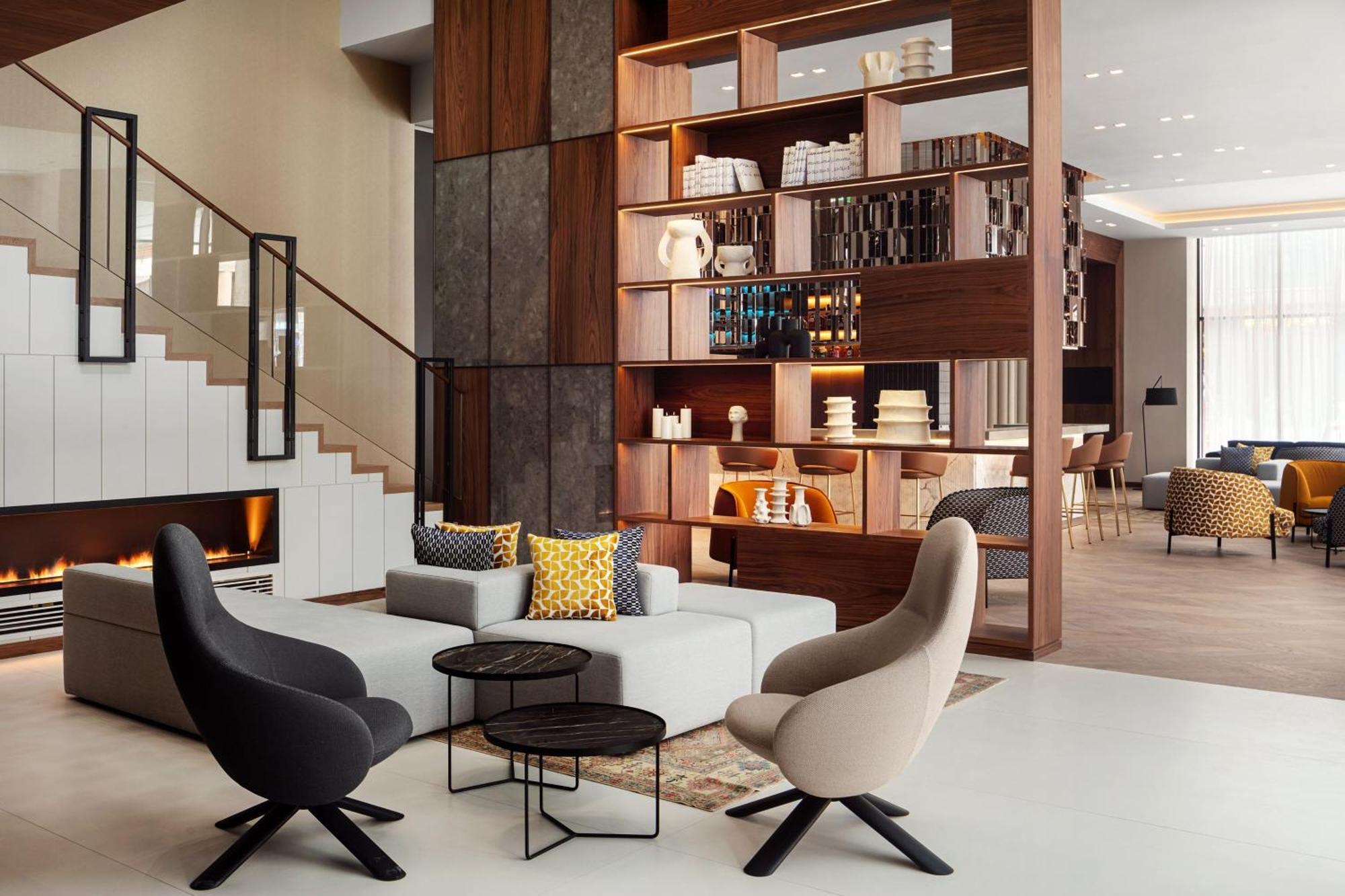 Hotel Courtyard By Marriott