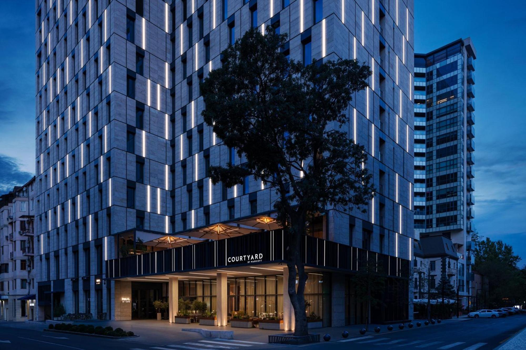 Hotel Courtyard By Marriott 4*